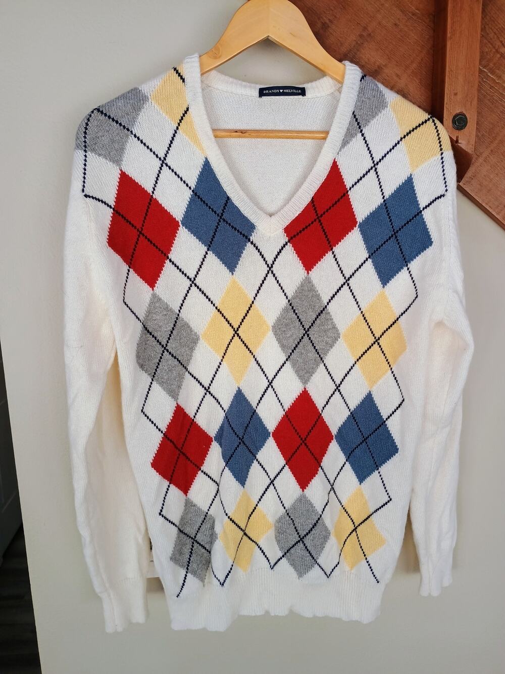Brandy Melville Bernadette Argyle preppy Sweater Multicolored VNeck Jumper Knit